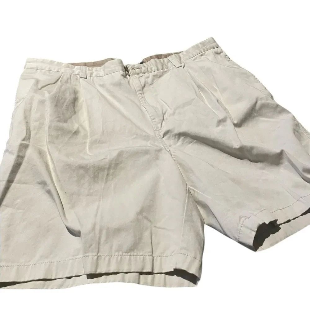 Chaos size 40 pleated Classic light khaki Men's Shorts excellent